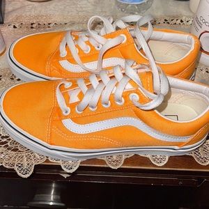 I am selling vans orange color